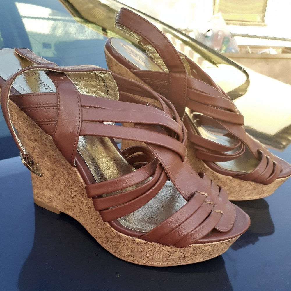 "JustFab" Wedges size 9